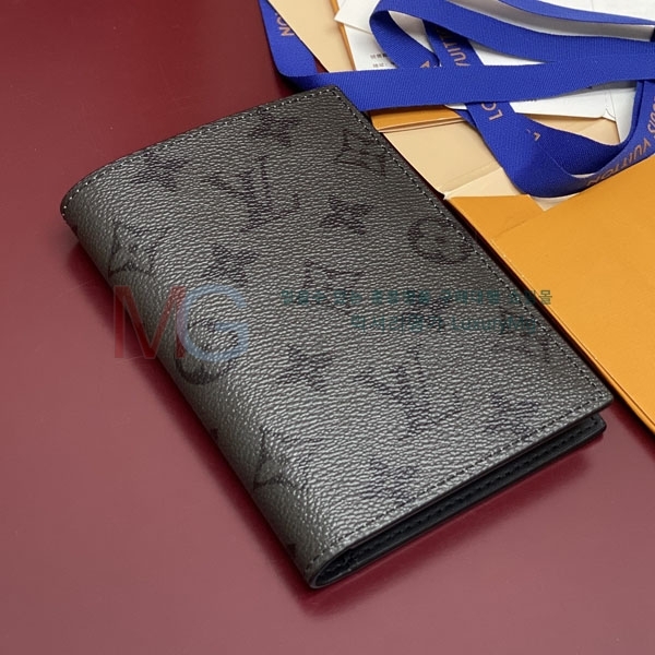 ���̺��� �н���Ʈ Ŀ�� �������� M26774-1