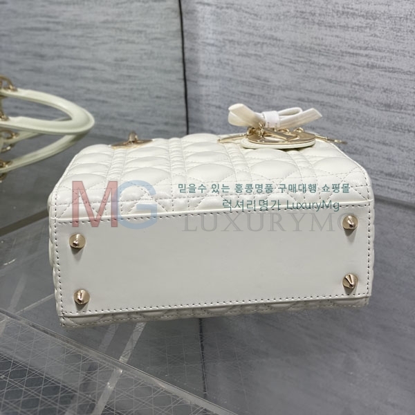 ��� ���� ���̵�� M078010-4