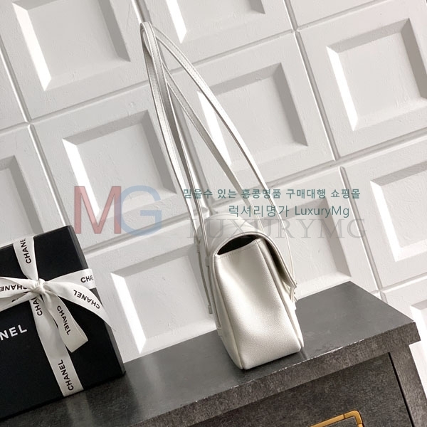 ��*  ���� ����� AP6130-1