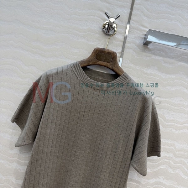 ���� �η�**�� ���� Ƽ���� LP345777-2