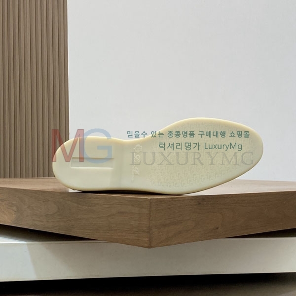 ���� �η�**�� ĳ�־� ���� 3LP580114-1