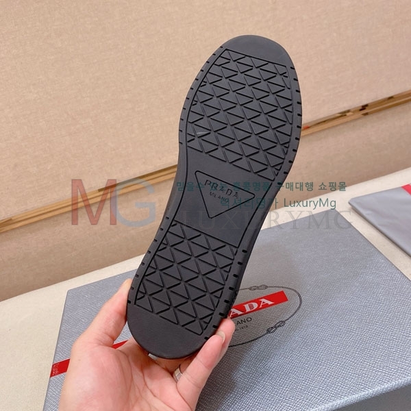 ���� ����� ����Ŀ�� P1A557702-1