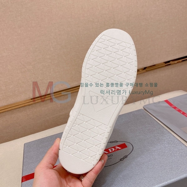 ���� ����� ����Ŀ�� P1A557702