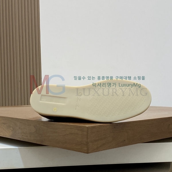 ���� �η�**�� ����Ŀ�� L55807743-5