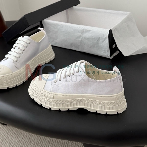 ���� ��*  ����Ŀ�� A7118890-1