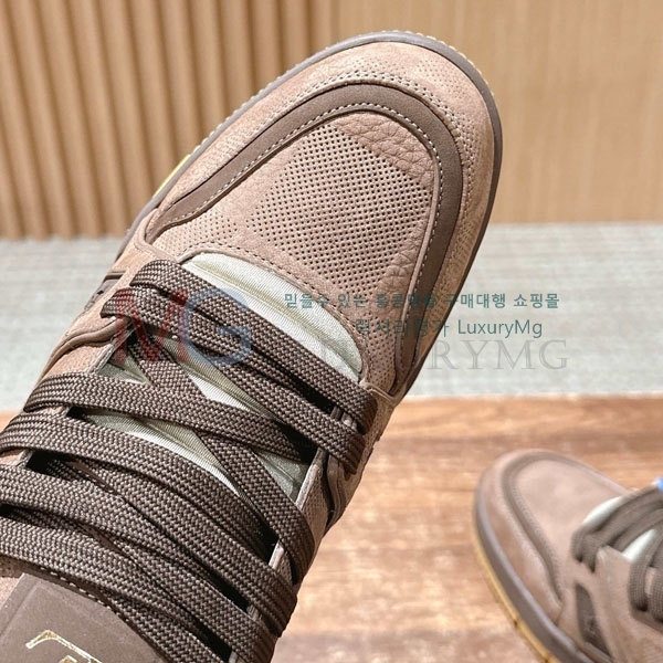 �������� ����*�� ����Ŀ�� LV618881-4