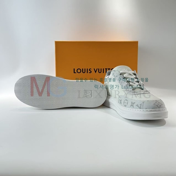 ���� ���̺��� ����Ŀ�� L8A67703