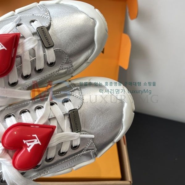 ���� ����*�� ����Ŀ�� LV6123333-1