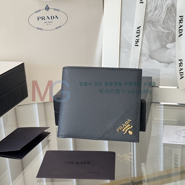 ����� ������ 2M0513-305