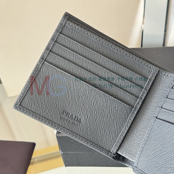 ����� ������ 2M0513-308