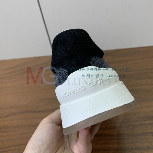 ���ڷ� ��ġ�ڸ� ����Ŀ�� BC055403-11