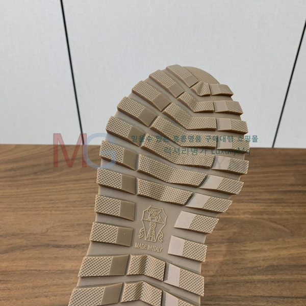 ���ڷ� ��ġ�ڸ� ����Ŀ�� BC055403-13