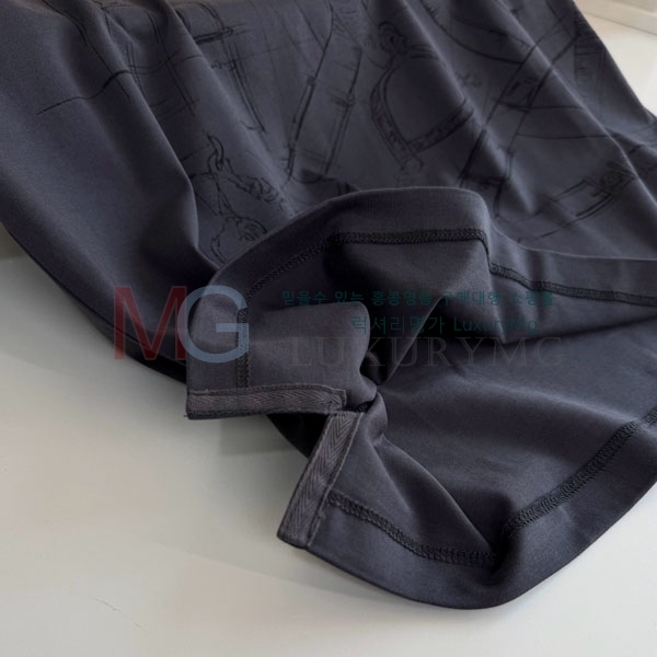 ���� �����޽� ���� Ƽ���� HE646753-3