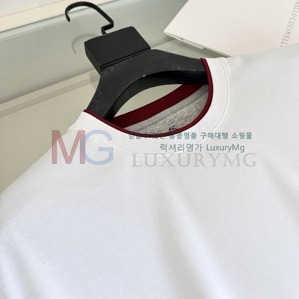 ���� ���ڷ� ��ġ�ڸ� ���� Ƽ���� BC761253-1