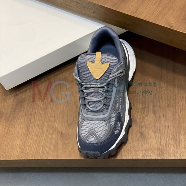 ���� ����*�� ����Ŀ�� LV3778601