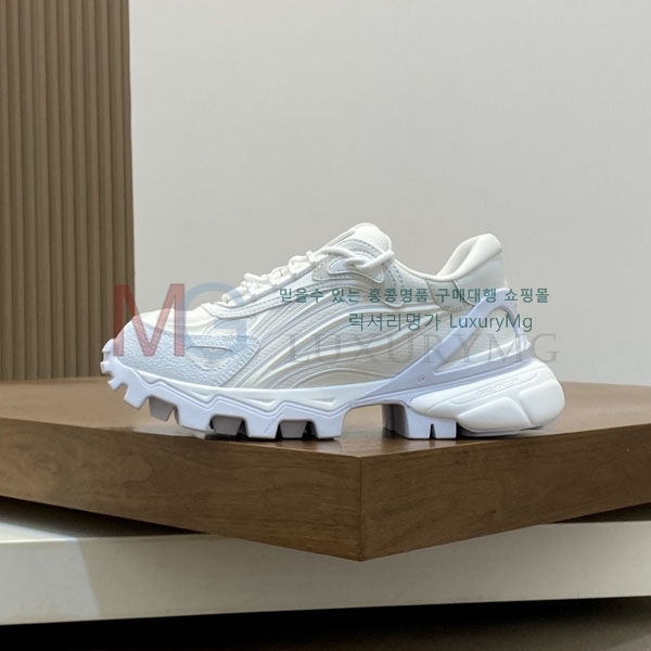 ���� ����*�� ����Ŀ�� LV3778601-2