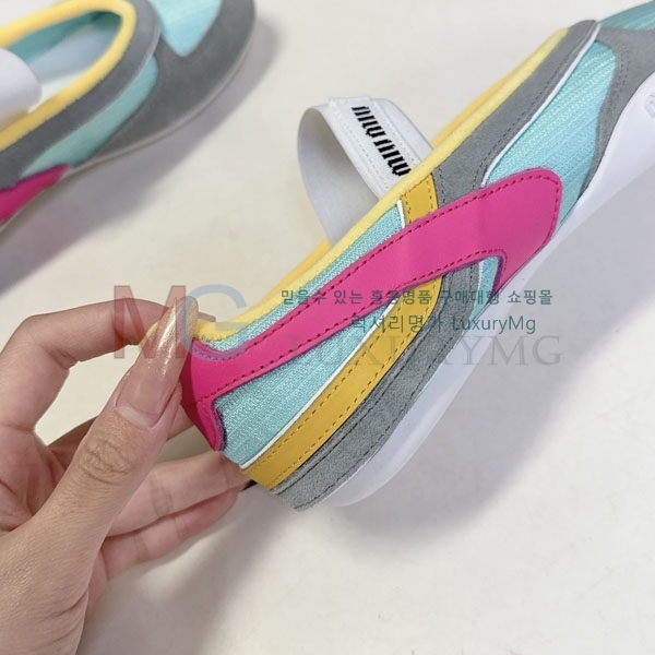 ���� �̿�̿� ����Ŀ�� 2M551123