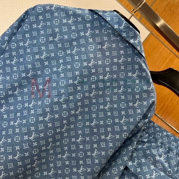 ���� ���̺��� ��Ʈ 4123848-1