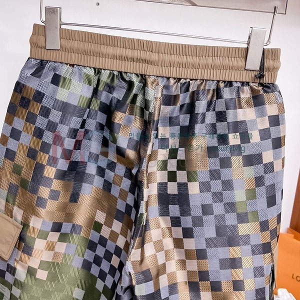 ���� ���̺��� �ݹ��� 4123855-9