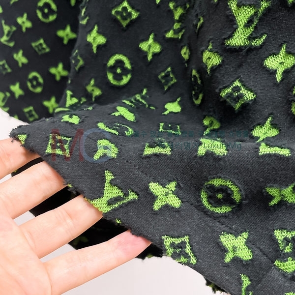 ���� ���̺��� �ݹ��� LV53172-4