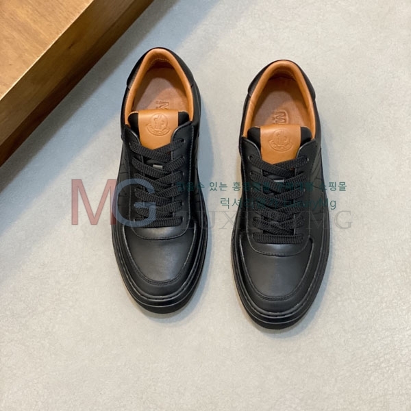 ���� ��**�� ����Ŀ�� MO699032