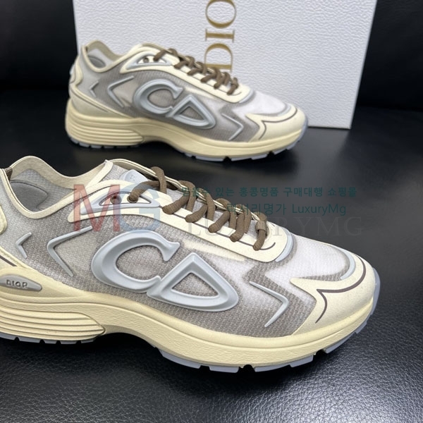 ���� ��� ����Ŀ�� D9980566-1