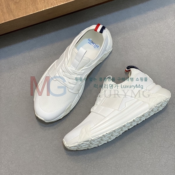 ���� ��**�� ����Ŀ�� MO644206