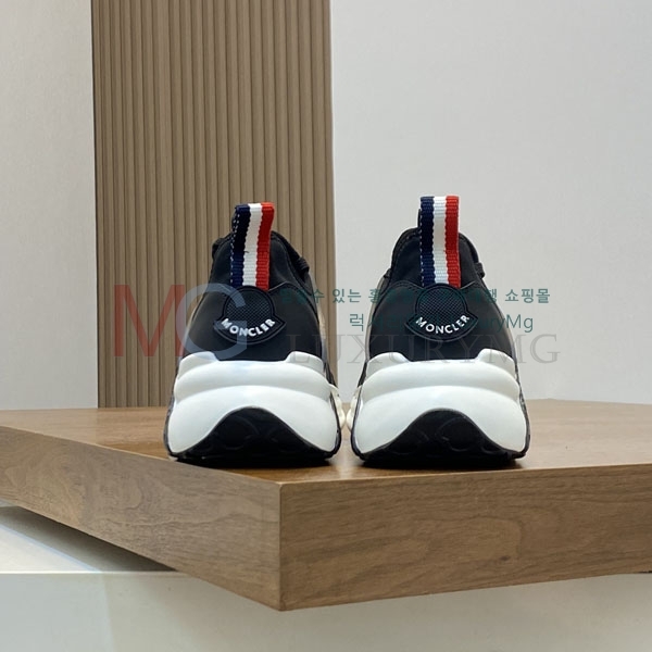 ���� ��**�� ����Ŀ�� MO644206-2