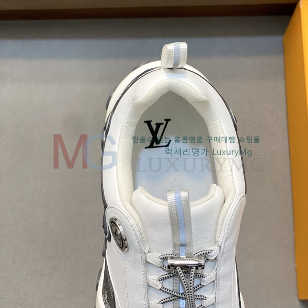 ���� ���̺��� ����Ŀ�� L895503-4