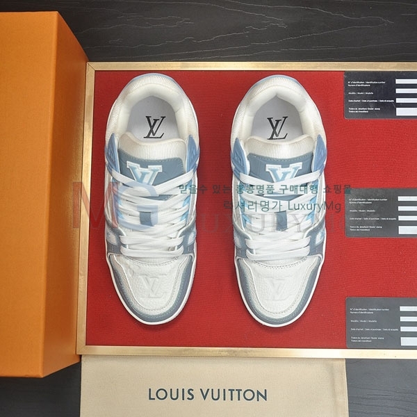 �������� ����*�� ����Ŀ�� LV774560