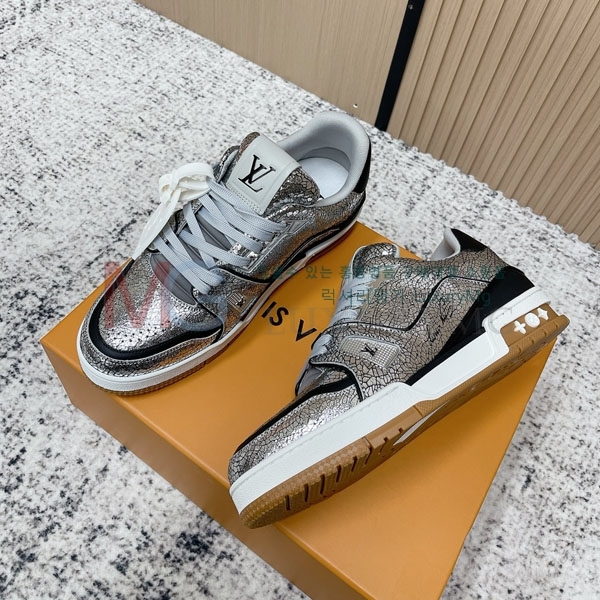 �������� ����*�� ����Ŀ�� LV7226066-8