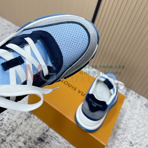 ���� ����*�� ����Ŀ�� LV7226606