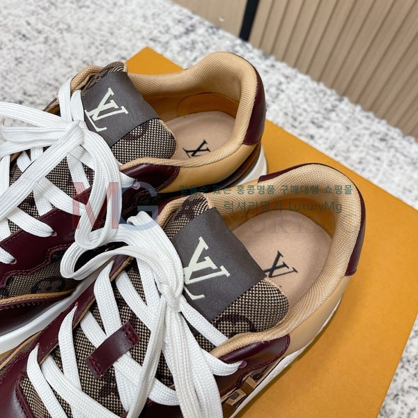 ���� ����*�� ����Ŀ�� LV7226606-4