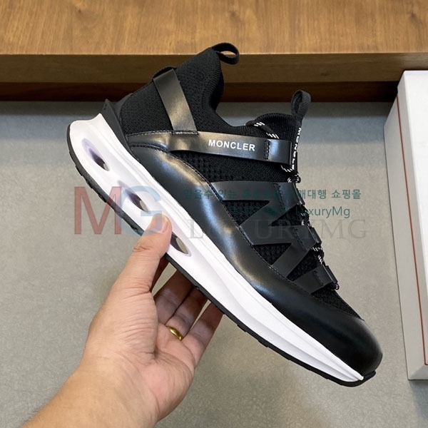 ���� ��**�� ����Ŀ�� MO226033