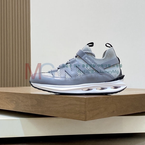 ���� ��**�� ����Ŀ�� MO226033-2