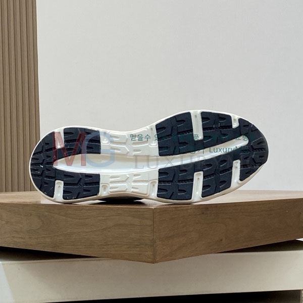 ���� ��**�� ����Ŀ�� MO226036-5