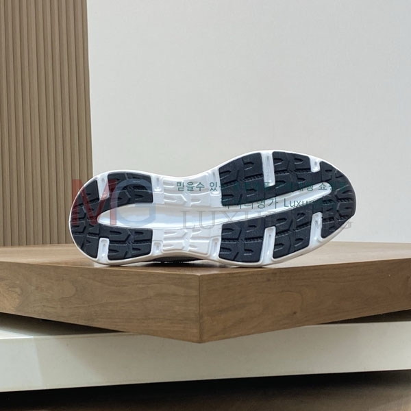 ���� ��**�� ����Ŀ�� MO226011-2