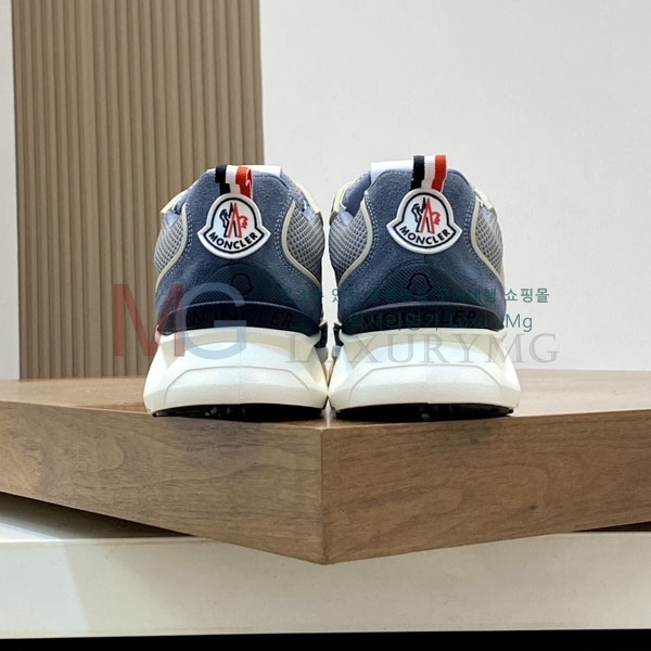 ���� ��**�� ����Ŀ�� MO226022-3