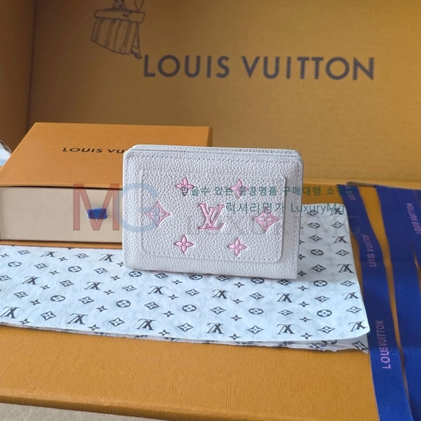 ���̺��� Ŭ���� ���� M28275-3