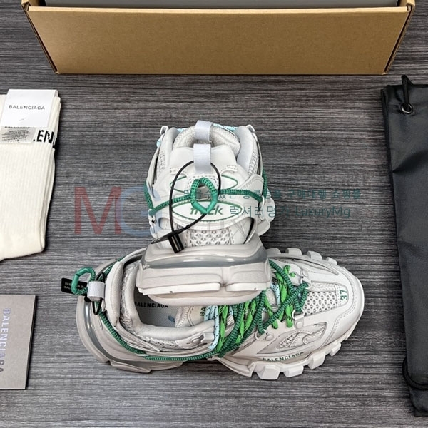 �߷��þư� ����Ŀ�� B0888055-1