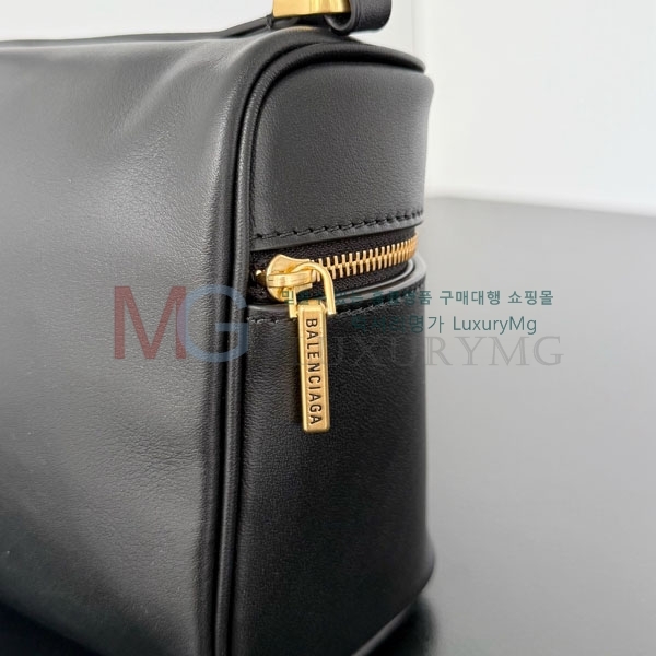 �߷��þư� �ε��� ���Ƽ �����̵� B8808-1