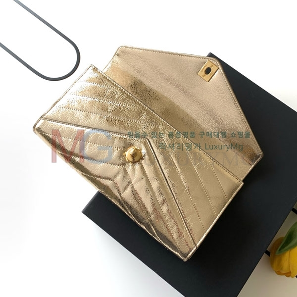 ��*  �Ŀ�ġ AS6044-4