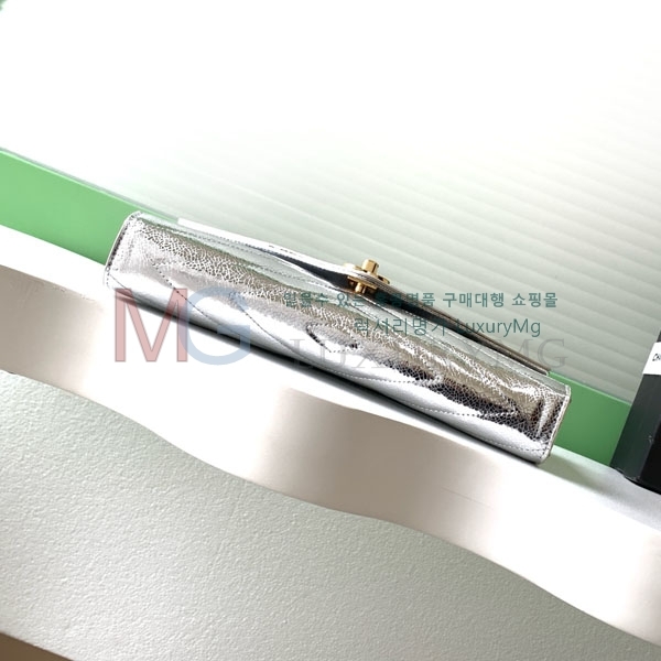 ��*  �Ŀ�ġ AS6044-5