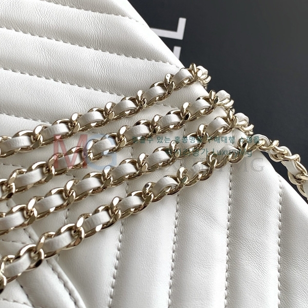 ��* �̴� �̸��� AS4416-61