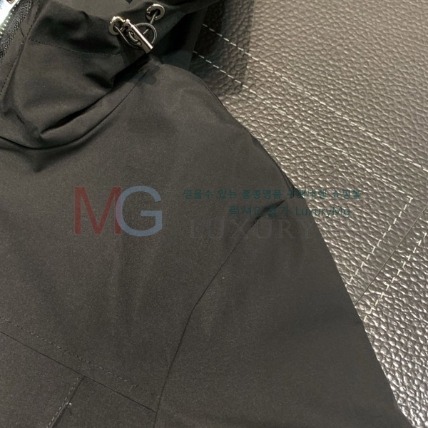 ���� ����� ���� 3833128