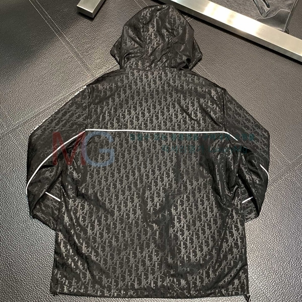 ���� ��� ���� 3833132