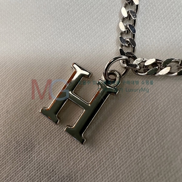 ���� �����޽� ����Ƽ 4123811-1