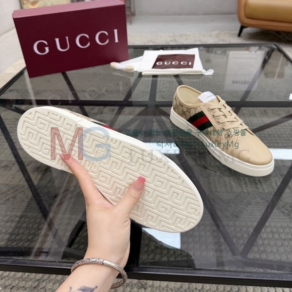 �������� ���� ����Ŀ�� R555046-4