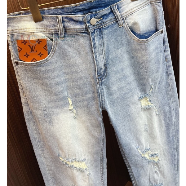 ���� ���̺��� û���� 2343443