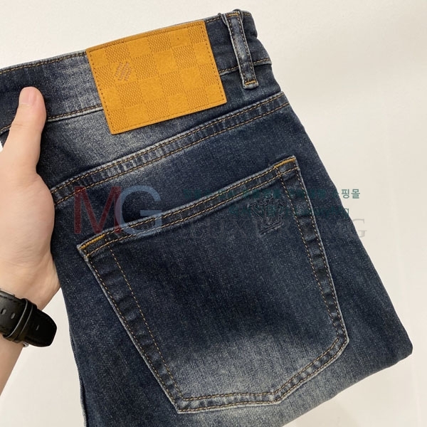 ���� ���̺��� û���� 2343444